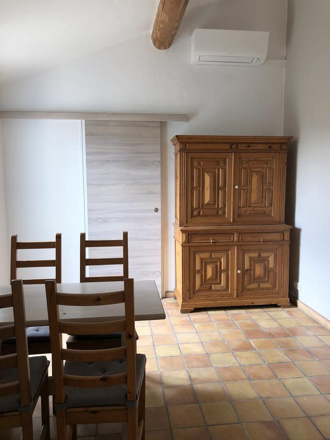 Le Clos Des Vergers LʼIsle-sur-la-Sorgue Esterno foto