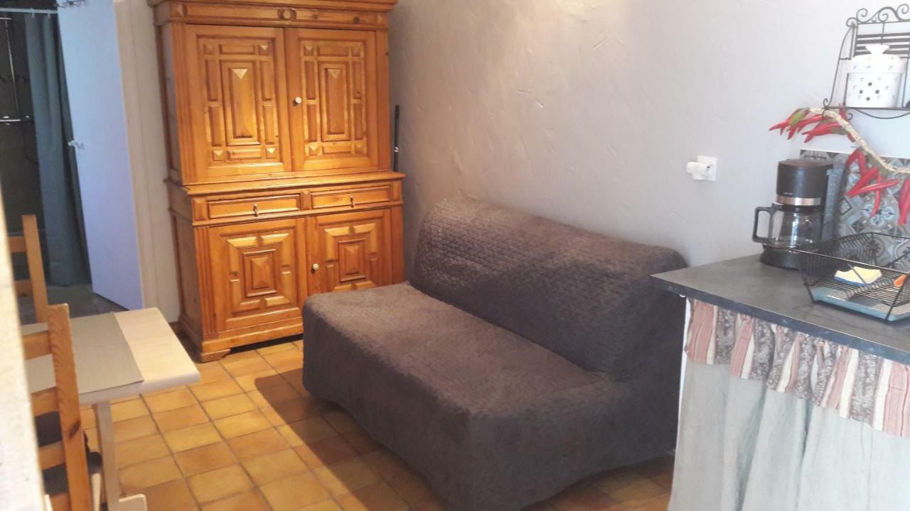 Le Clos Des Vergers LʼIsle-sur-la-Sorgue Esterno foto